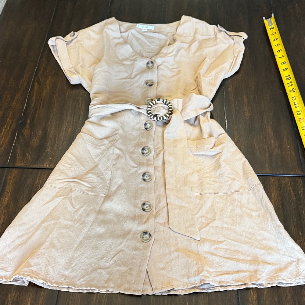 E& M linen Elegant Button-Down Women's Dress with Belt - Cream